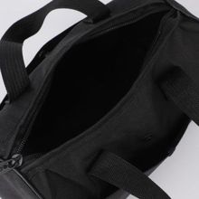 Косметичка-сумочка, отдел на молнии, 2 наружных кармана, ручки, цвет черный