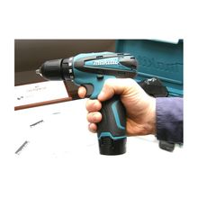 Дрель аккумуляторная MAKITA DF330DWLE (10.8V, БЗП-10мм, 2ск, 1кг, 2акк.Li-ion-1.3A ч, кобура, фонарь)