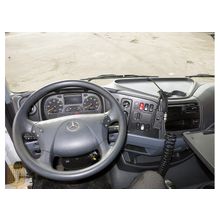 Mercedes Atego 822L, фургон - гидролифт, 2011г., высокая кабина, макс. комплектация