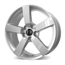 Колесные диски Replica PG56 Peugeot-4007 7,0R17 5*114,3 ET38 d67,1 Silver