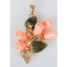 Кулон с кораллом и нефритом "5 роз букет"