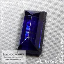 Бархатно-синий кианит (дистен) из Непала огранка багет 15x8мм 9,41 карат