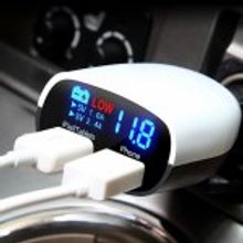 Автомобильное зарядное устройство  с 2-мя USB портами 5V 2.4A 1.0A
