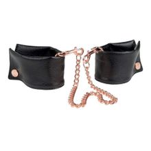 Черные мягкие наручники Entice French Cuffs с цепью (30210)