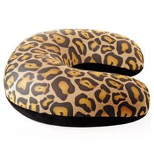 Подушка Леопардовая под шею антистресс (дорожная подушка-подголовник для путешествий)