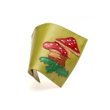 Обложка на паспорт "мухоморы"