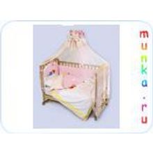 Комплект в детскую кроватку с тамбурной вышивкой 7 пр."Disney" 101-2