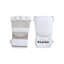 Larsen Накладки (блинчики) для каратэ, натуральная кожа Larsen tc-0937