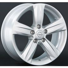 Replica Mitsubishi (MI24)  6.5x17 5x114.3 D67.1 ET38 серебристый