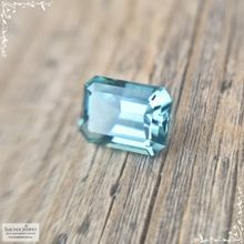 Сертифицированный зеленовато-голубой турмалин (индиголит, индиколит) из Афганистана огранки в Баснословно октагон 5,54×4,13 мм 0,51 карата