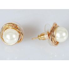 Серьги с жемчугом "В кольцах"