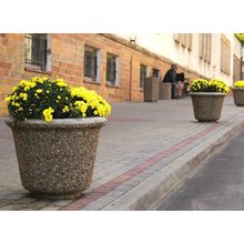 Бетонный вазон ГАРДЕН (Московский гравий)