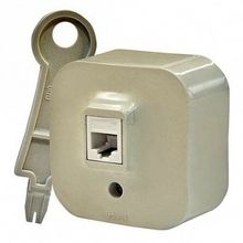 Розетка компьютерная 1xRJ45 Cat.5 QUTEO, слоновая кость |  код. 782254 |  Legrand