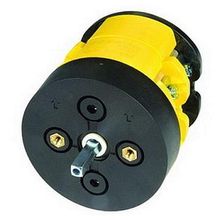 кулачковый переключатель DKC Quadro, 2 позиции, 75А | код. AS8003R | DKS