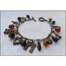 Браслет с подвесками "достопримечательности"