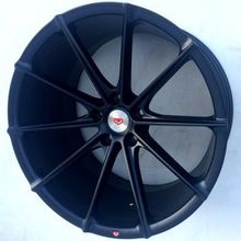 OZ LEGGERA HLT 8x18 5x112 ET48 D75