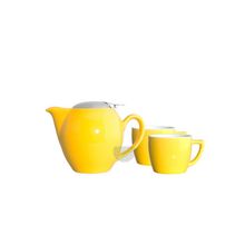 Фарфоровый чайный набор Киото, желтый (чайник 600 мл. +2 чашки 180 мл.)