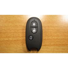 Cмарт-ключ Suzuki Alto, 3 кнопки, Япония, правый руль (ksuz032)