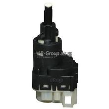 Выключатель Фонаря Сигнала Торможения JP Group арт. 1196602100