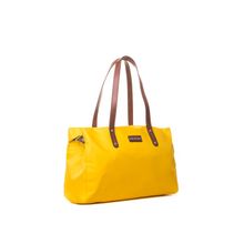Желтая сумка из плотной ткани