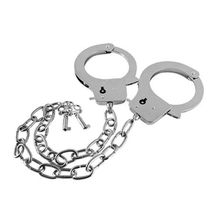 Blush Novelties Наручники на длинной цепочке с ключами Metal Handcuffs Long Chain (серебристый)