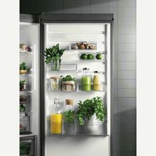 Холодильник Electrolux RNC7ME32W2 белый