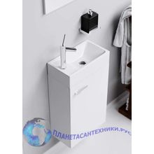 Мастер Бокс Леон комплект: тумба с умывальником Unam 220, зеркало (Mb-L.00.04),