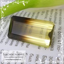 Полихромный раухцит из Бразилии огранки октагон 32x17мм 47,89 карат