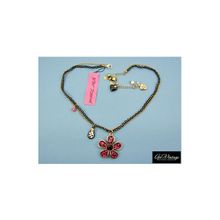 Колье flowers & hearts. betsey johnson