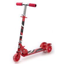 Scooter трехколесный красный