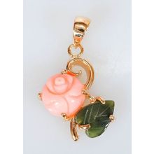 Кулон с кораллом и нефритом "Резная роза 1 лист"