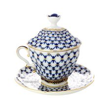 Фарфоровая чайная чашка с крышечкой и блюдцем форма "Подарочная-2", рисунок "Кобальтовая сетка", Императорский фарфоровый завод