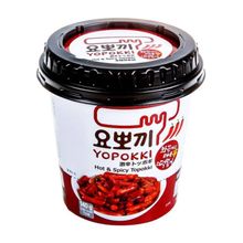 Yopokki Hot and Spicy Topokki Рисовые клецки топокки с острым пряным соусом, 120 г