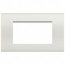Рамка 4 модуля LIVING LIGHT, белый |  код. LNA4804BI |  Bticino