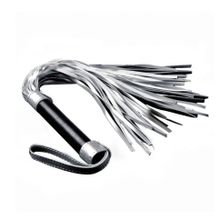 Серебристая плетка Struggle My Flogger с черной ручкой - 45 см. (243733)