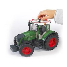 Bruder Трактор Fendt 936 Vario    03-040