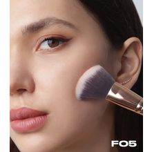 Topface Кисть для макияжа №05 Contour Brush для контурирования PT901