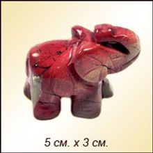 Слон из красной яшмы