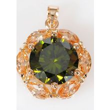 Кулон с перидотом "С лепестками"