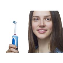 Oral-B Vitality D12.513 Precision Clean