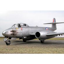 Revell Истребитель Gloster Meteor Mk.4, реактивный британский