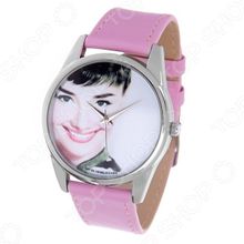 Mitya Veselkov «Одри улыбается» Color