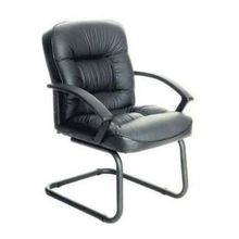 Кресло для посетителей Бюрократ T-9908AXSN-LOW-V низкая спинка черный кожа