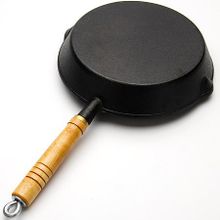 20515 Сковорода чугун. 23см MB дер руч (х6)