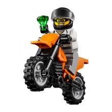 LEGO Juniors 110735 Погоня на полицейском грузовике