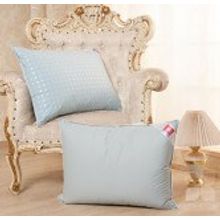 Подушка пуховая Нежная 68х68 см средняя Легкие Сны 77(15)02-П