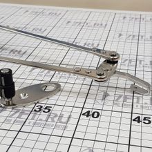 Roca Рычаг стеклоочистителя двойной Roca 537318 320 - 455 мм электрополированный