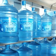 Вода питьевая Аква Премиум для кулера баллон 19л