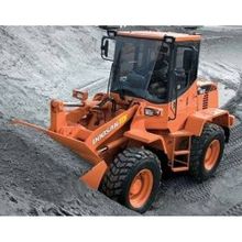 Шины для фронтального погрузчика Doosan DL160