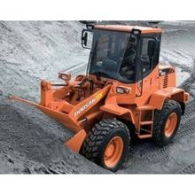 Шины для фронтального погрузчика Doosan DL160